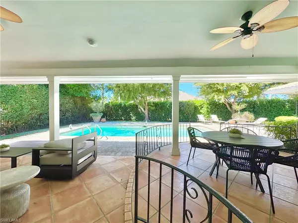 Naples, FL 34103,4083 Belair LN