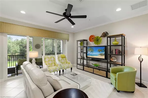 Naples, FL 34113,8085 Players Cove DR #201
