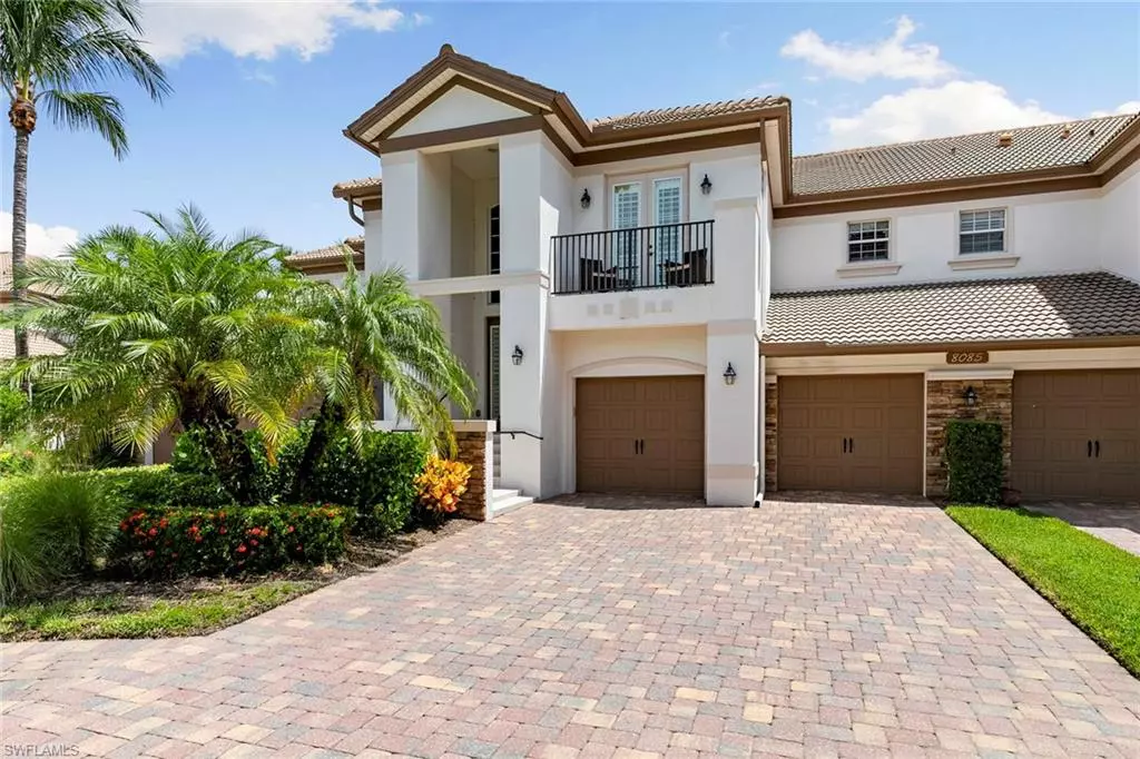 Naples, FL 34113,8085 Players Cove DR #201