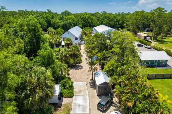 Naples, FL 34105,2727 66th ST SW