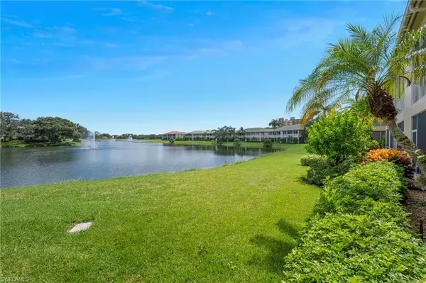 608 Vintage Reserve LN #24A, Naples, FL 34119