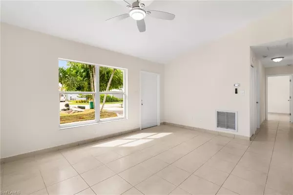 Naples, FL 34113,5309 Warren ST