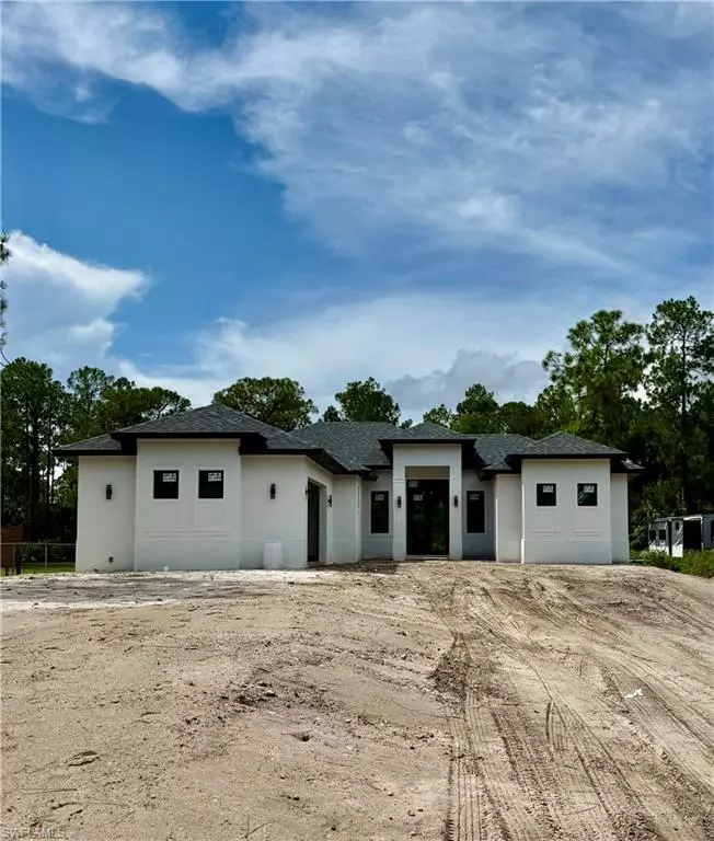 Naples, FL 34117,3780 6th AVE SE