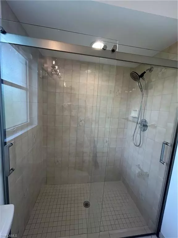 Naples, FL 34108,772 100th AVE N