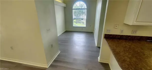 Naples, FL 34109,4925 Sandra Bay DR #205