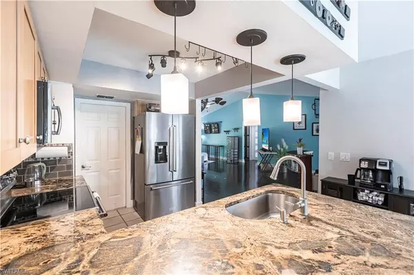 Naples, FL 34104,2667 River Reach DR