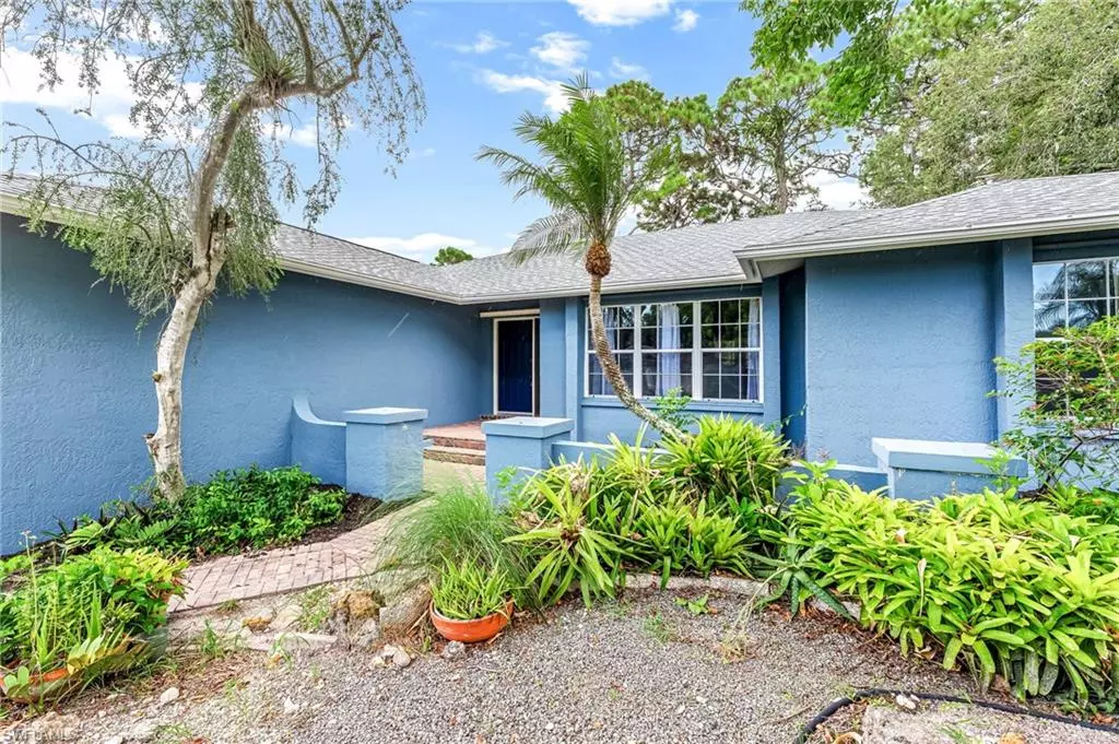 Bonita Springs, FL 34135,27151 Richview CT