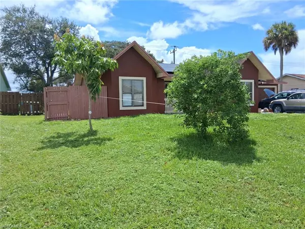 Naples, FL 34116,2632 44th ST SW