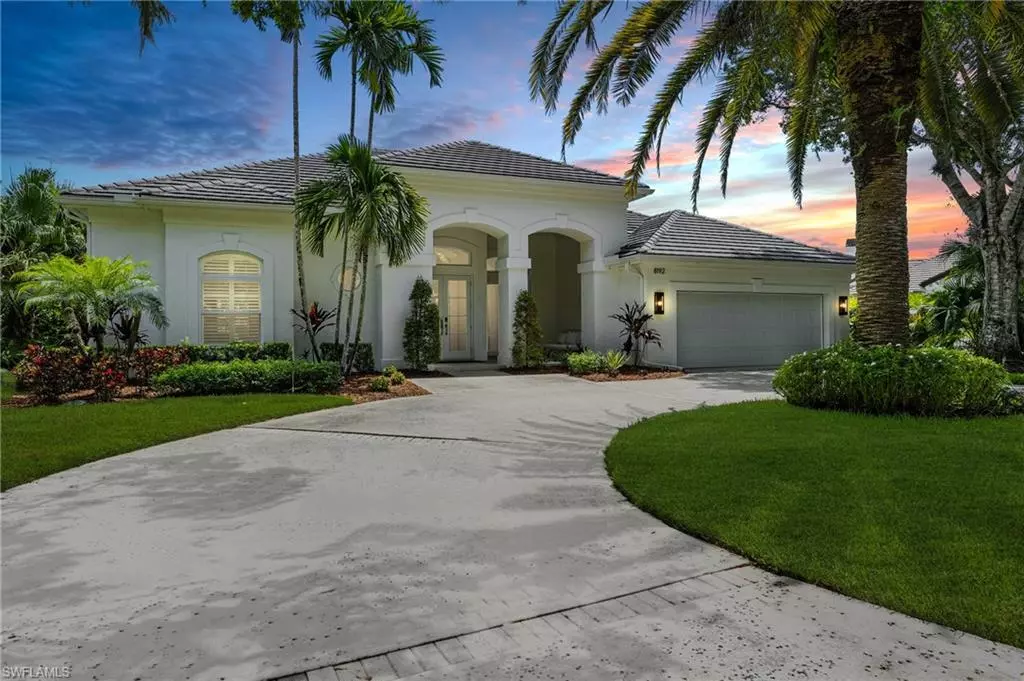 Naples, FL 34109,8192 Lowbank DR