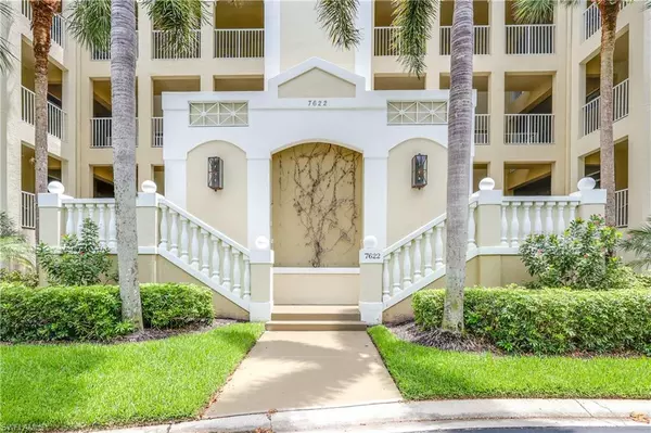 7622 Pebble Creek CIR #102, Naples, FL 34108