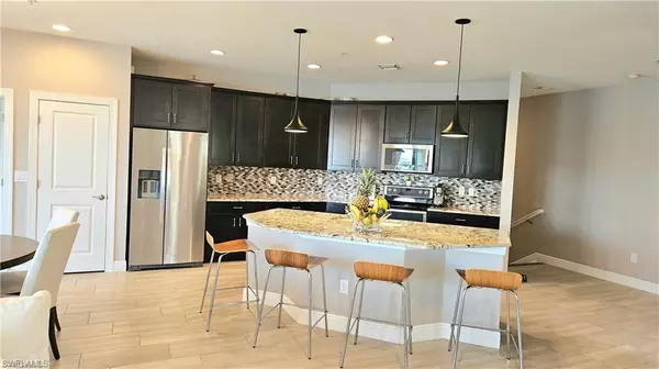 Naples, FL 34109,15145 Palmer Lake CIR #201