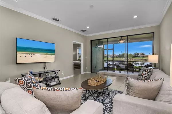 Naples, FL 34119,9373 Pocida CT #9