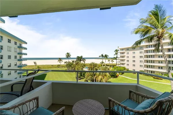 Marco Island, FL 34145,220 Seaview CT #405