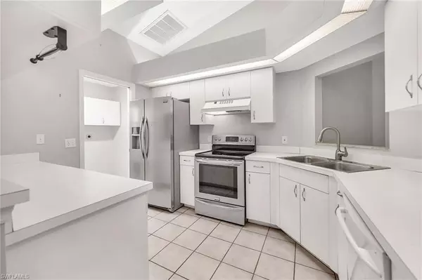 Bonita Springs, FL 34135,25490 Fairway Dunes CT