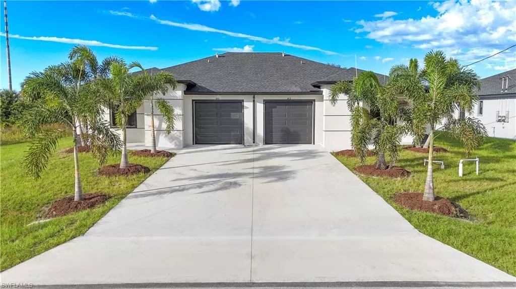 843 Duplex ST E, Lehigh Acres, FL 33974