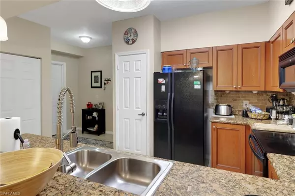 Estero, FL 33928,20257 Royal Villagio CT #106