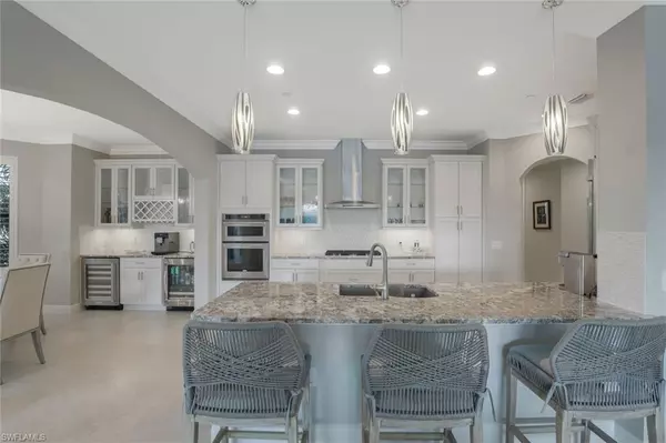 Naples, FL 34110,16436 Carrara WAY #5-101