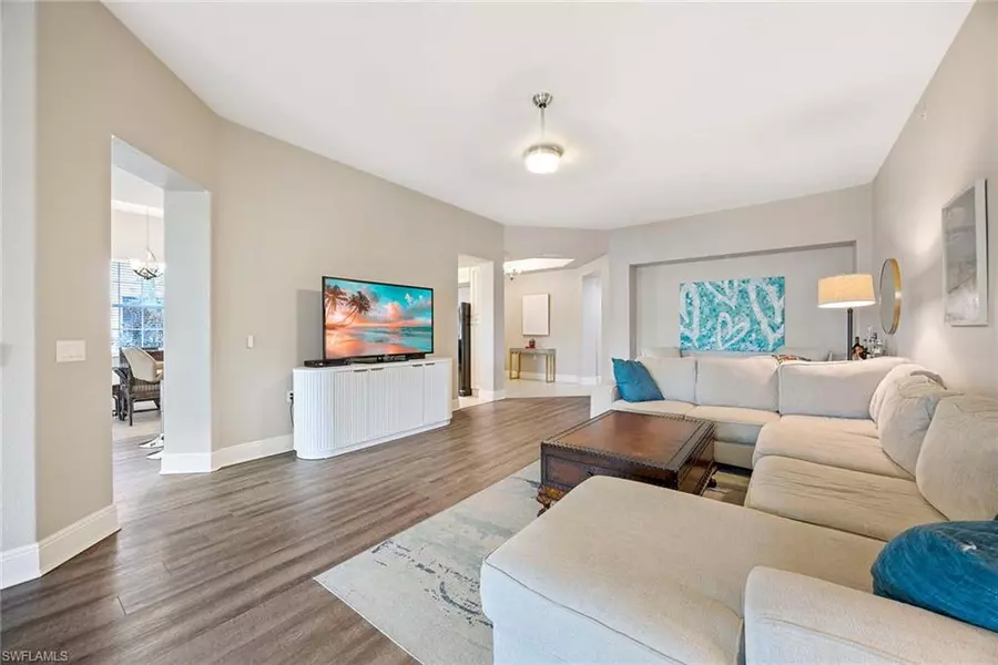 2717 Callista CT #104, Naples, FL 34114