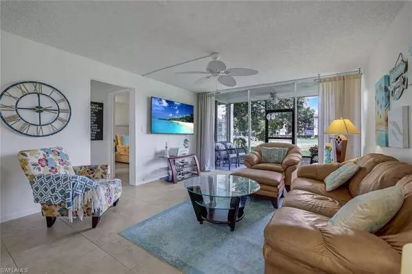 Naples, FL 34105,1087 Forest Lakes DR #1-104