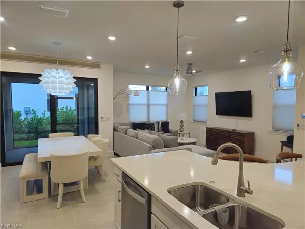 Naples, FL 34119,Address not disclosed