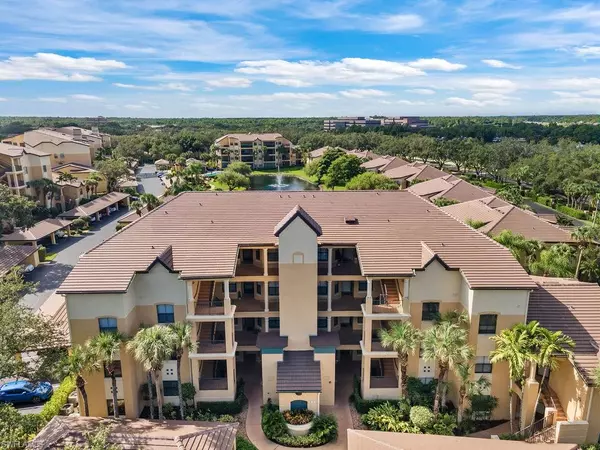 Naples, FL 34119,195 Vintage CIR #402