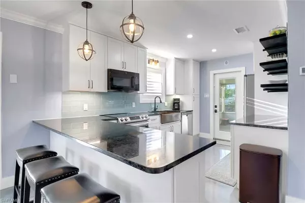 Bonita Springs, FL 34135,9804 Montana CT