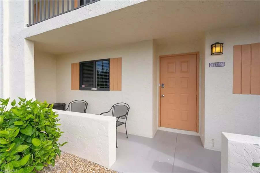 16380 Dublin CIR #102, Fort Myers, FL 33908