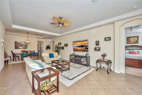 12859 Carrington CIR #3-202, Naples, FL 34105