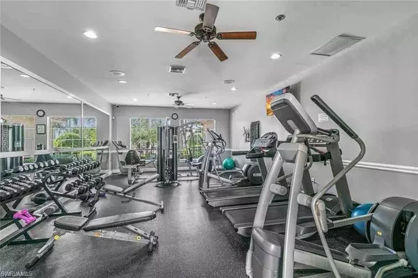 Naples, FL 34119,6655 Huntington Lakes CIR #204