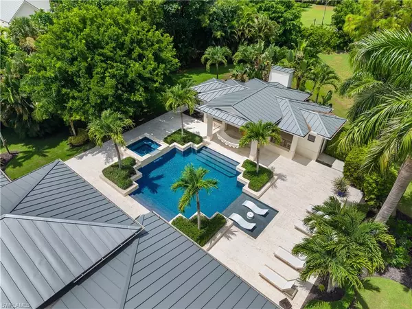 Naples, FL 34108,233 Ridge DR