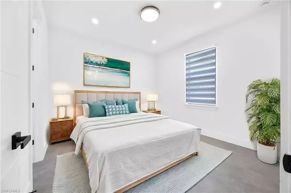 Cape Coral, FL 33914,926 Gleason PKWY