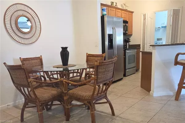 Naples, FL 34105,12975 Positano CIR #207