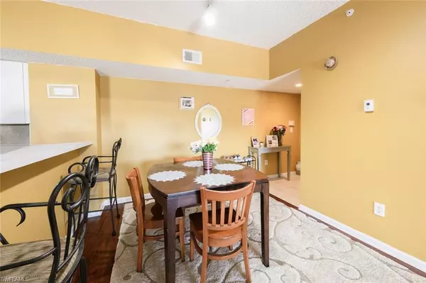 Naples, FL 34112,1865 Florida Club DR #6303