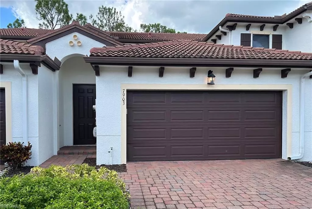 Naples, FL 34120,7903 Bristol CIR