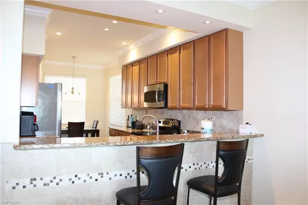 Naples, FL 34113,9735 Acqua CT #611
