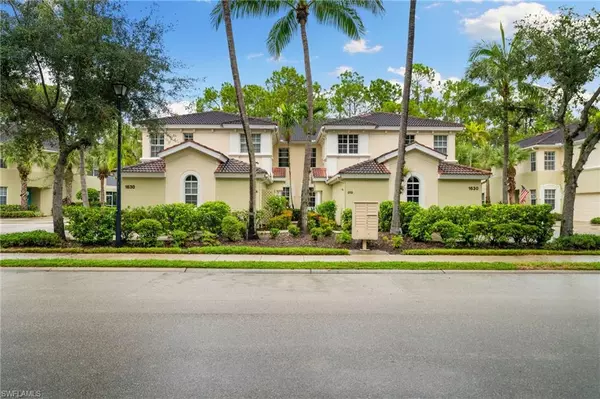 1630 Tarpon Bay DR S #201, Naples, FL 34119