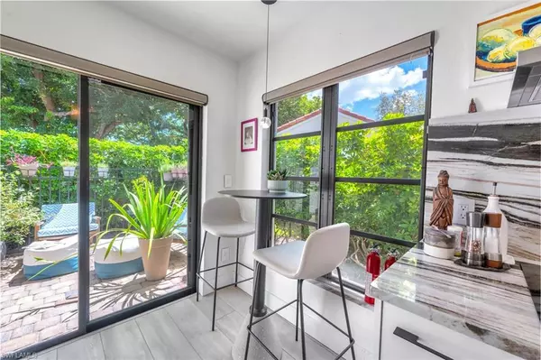 Naples, FL 34108,877 Reef Point CIR