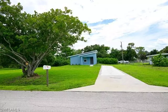 1164 Orange AVE, North Fort Myers, FL 33903