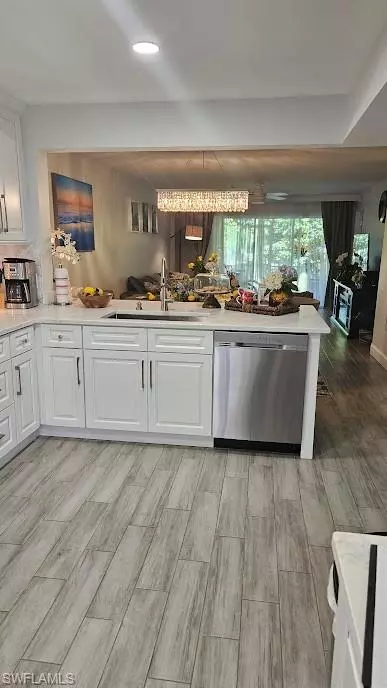 Naples, FL 34109,7756 Jewel LN #102