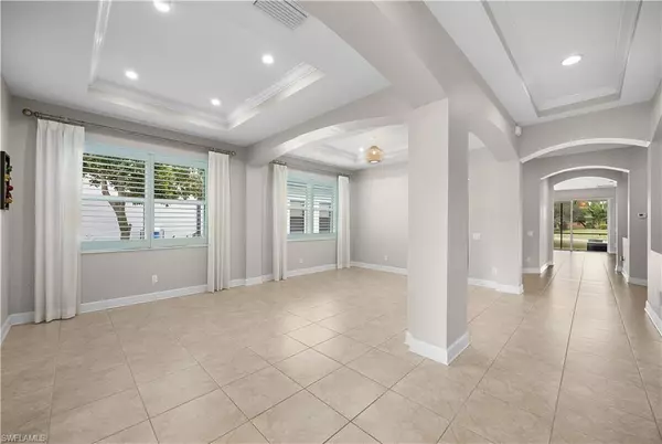 Naples, FL 34105,1465 Serrano CIR