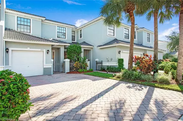 Naples, FL 34119,15191 Summit Place CIR
