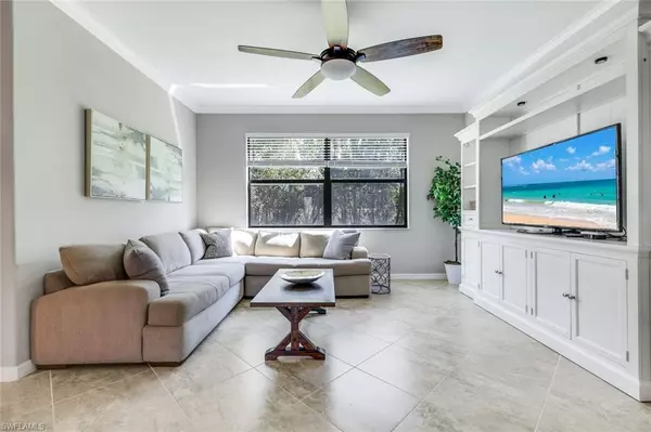 Naples, FL 34119,4264 Raffia Palm CIR