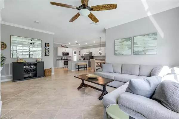 Naples, FL 34119,4264 Raffia Palm CIR