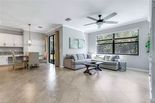 Naples, FL 34119,4264 Raffia Palm CIR