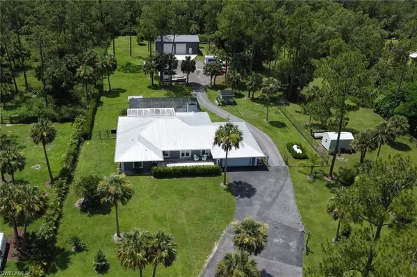 Naples, FL 34117,3360 2nd AVE SE