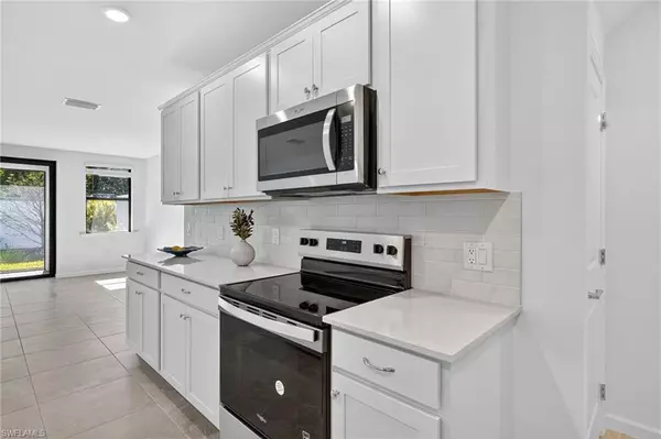 Bonita Springs, FL 34135,27823 Solis Grande DR