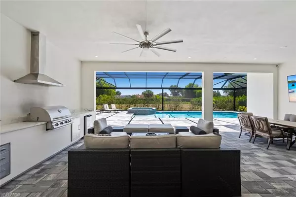 Naples, FL 34109,9974 Winterview DR