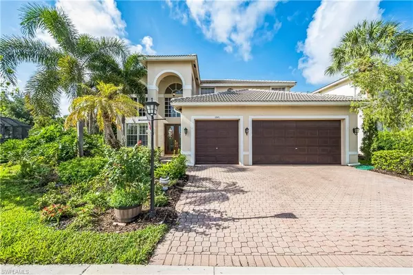 Naples, FL 34119,1841 Senegal Date DR