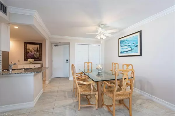 Marco Island, FL 34145,380 Seaview CT #1607