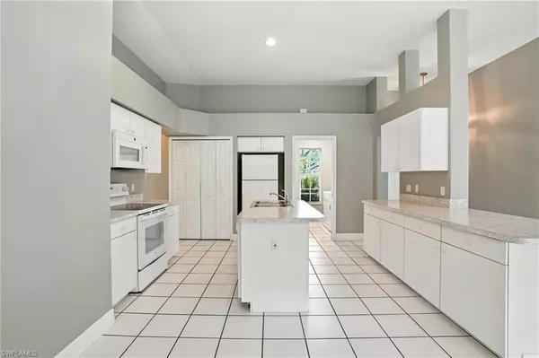 Estero, FL 33928,3681 Bali LN